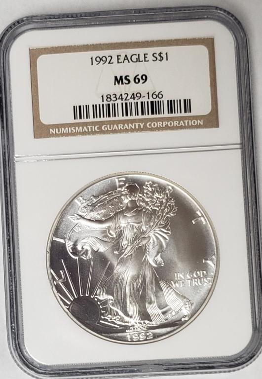 1992 American Silver Eagle NGC MS69 (1 of 4)