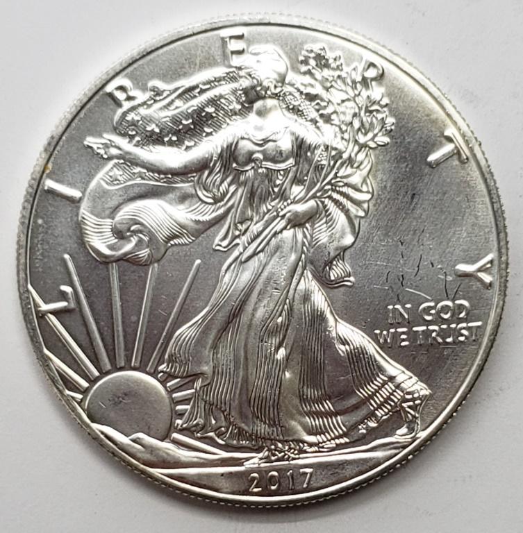 2017 AMERICAN SILVER EAGLE UNC (1 of 2)
