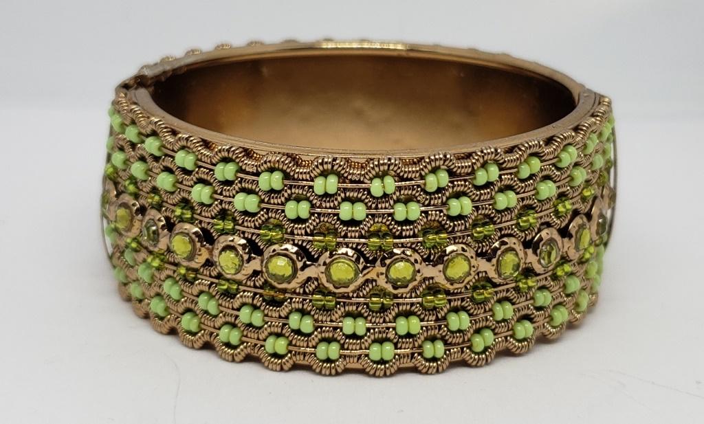 VINTAGE THICK COPPER TONED HINGED BRACELET: WITH LIME GREEN BEAD & RHINESTONE ACCENTS!!