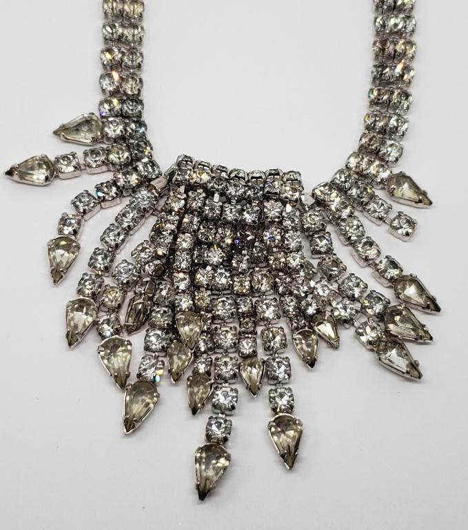 VINTAGE SILVER TONED DOUBLE STRANDED RHINESTONE (1 of 4)