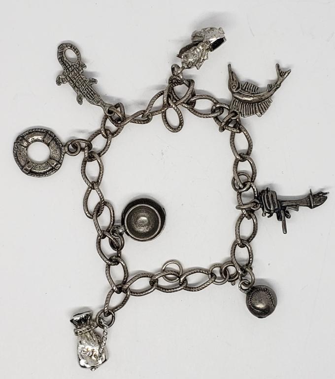 VTG STERLING CHARM BRACELET (8) CHARMS (1 of 3)