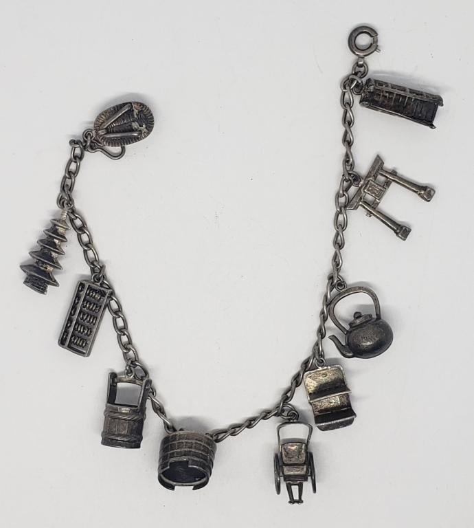 VINTAGE ORIENTAL CHARM BRACELET: 10 CHARMS - FEW MARKED 950 - REST NO MARKINGS but doesn't STICK TO MAGNET ( 9.6 DWT)