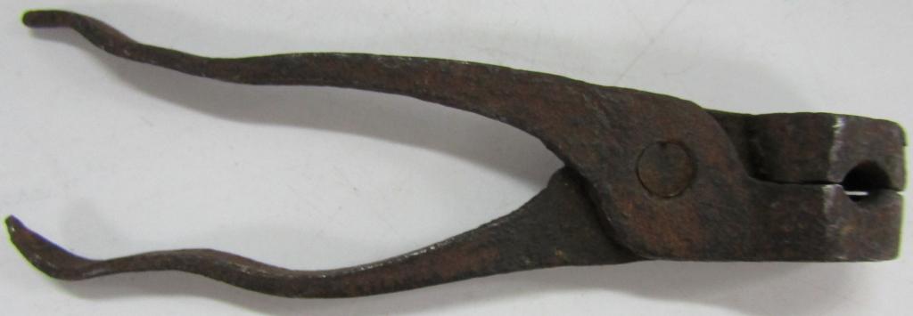 Pre Civil War Iron Bullet Mold Tool (1 of 3)