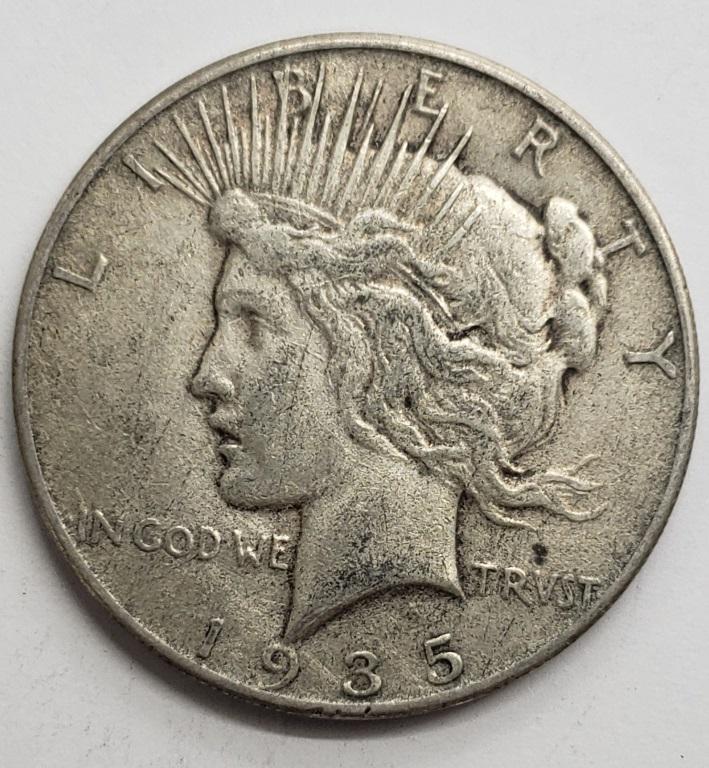 1935 Silver Peace Dollar (1 of 2)