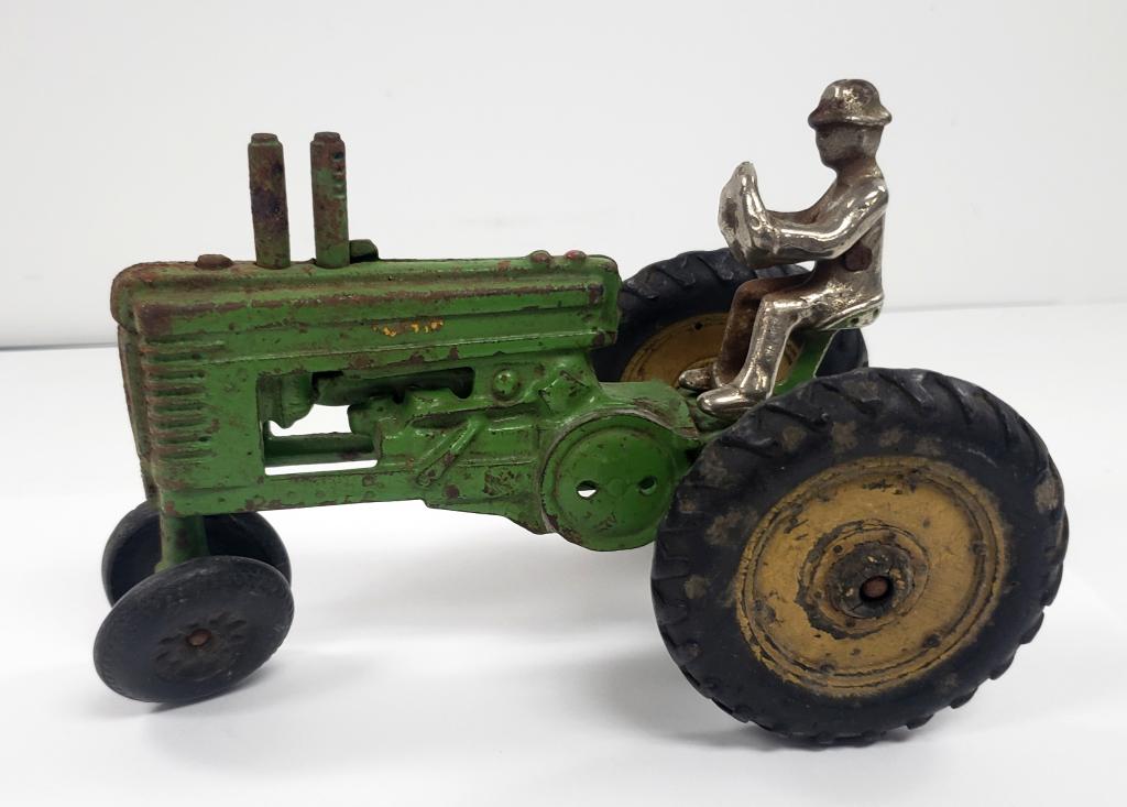VINTAGE CAST IRON GREEN TRACTOR: PARTS / REPAIR