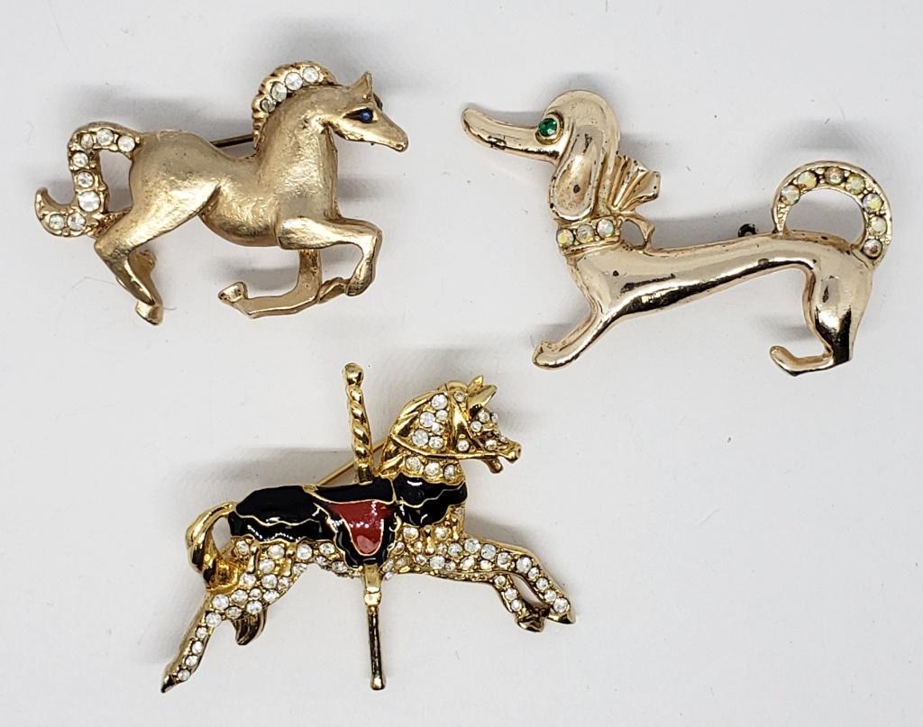 3-VTG GOLD TONED BROOCHES: (1)HORSE WITH (1 of 3)