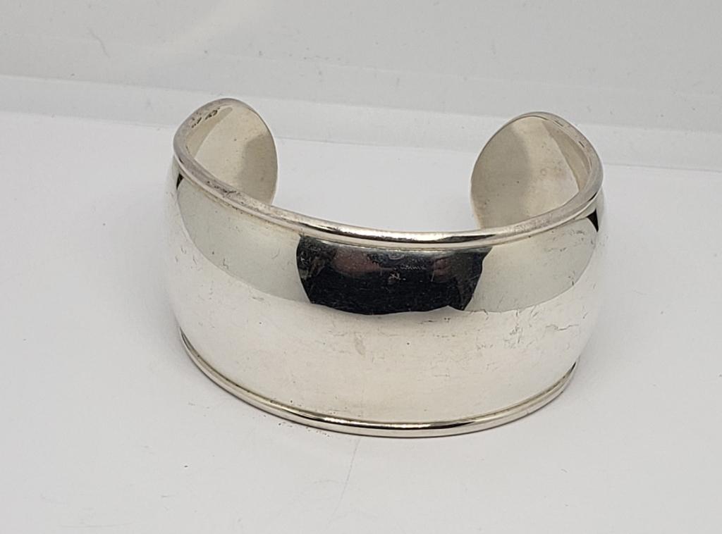ATI Mexico Modernist Solid Sterling (1 of 3)