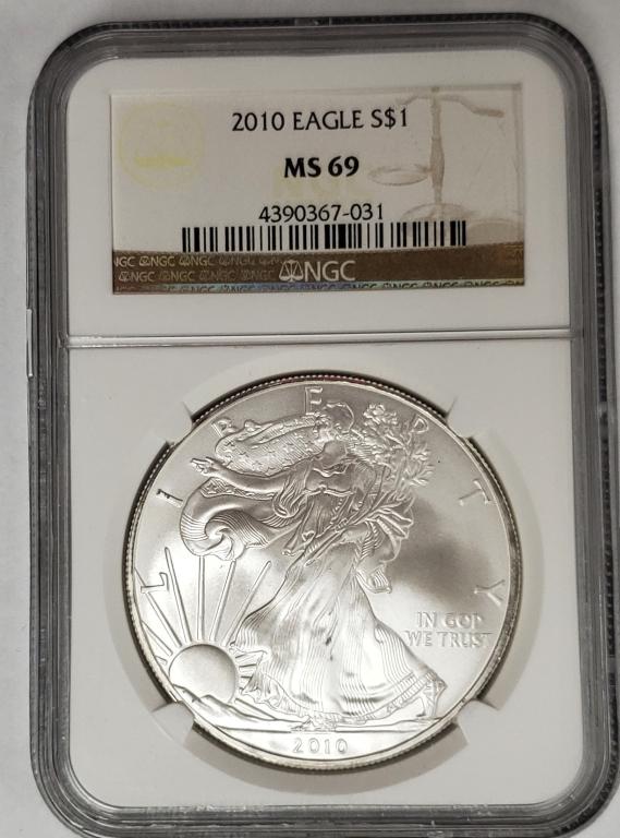 2010 American Silver Eagle NGC MS69 (1 of 4)