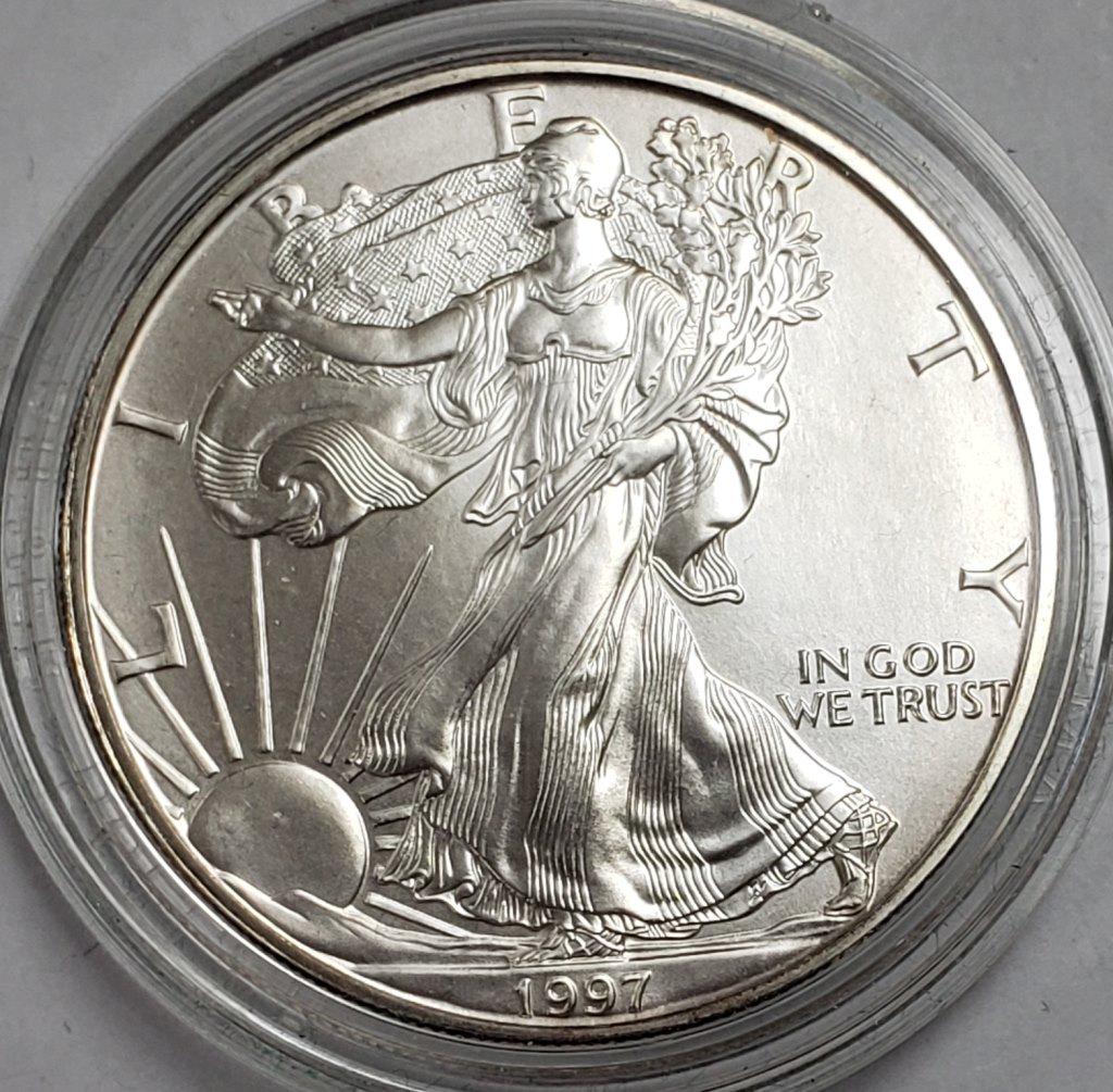 1997 Uncirculated American Silver Eagle .999 Fine (1 of 3)