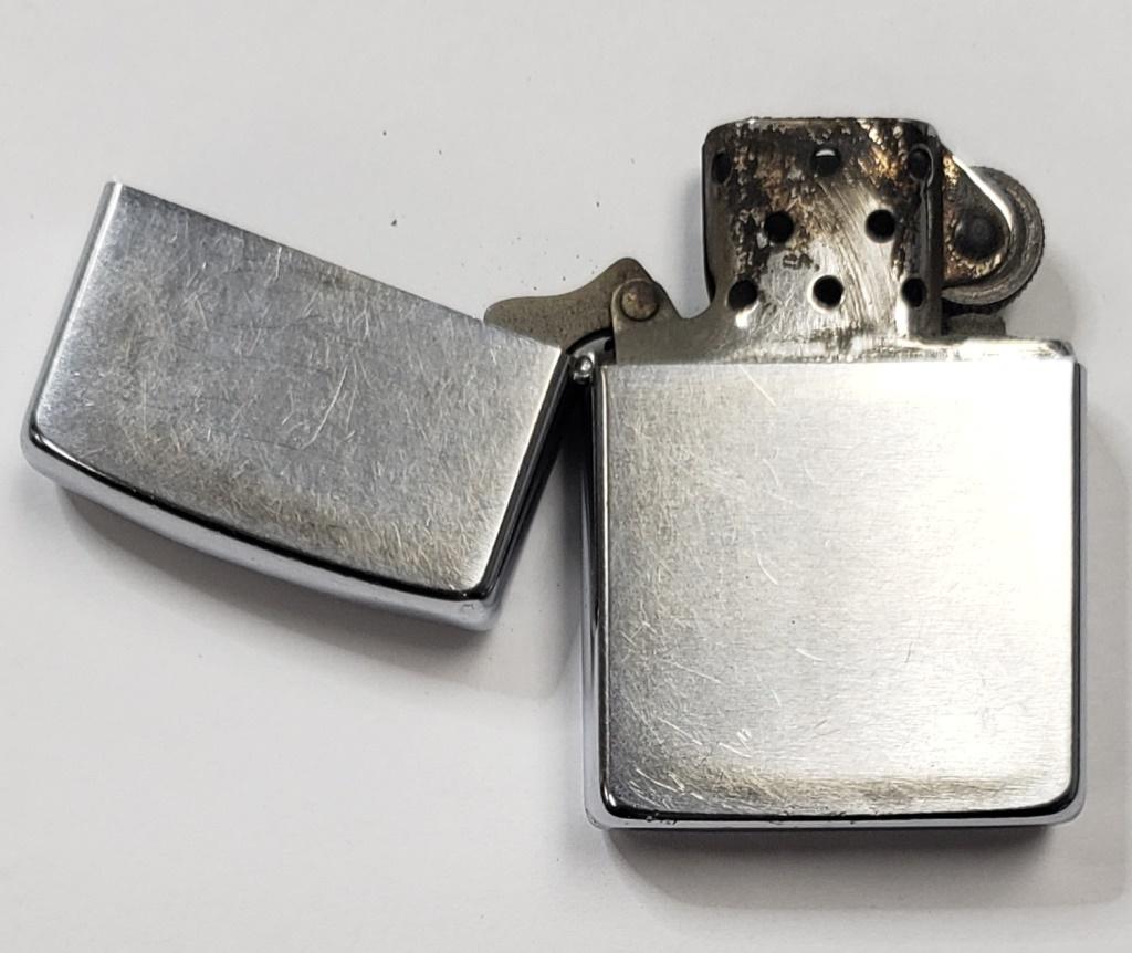 Vintage 1988 Zippo Cigarette Lighter (1 of 4)