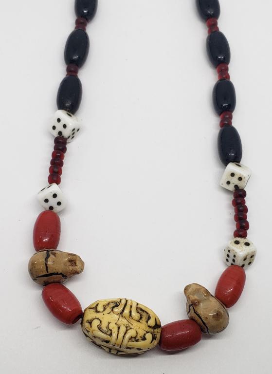VINTAGE BLACK AND DICE BEADED NECKALCE WITH: POSSIBLE CARVE BONED BEADS