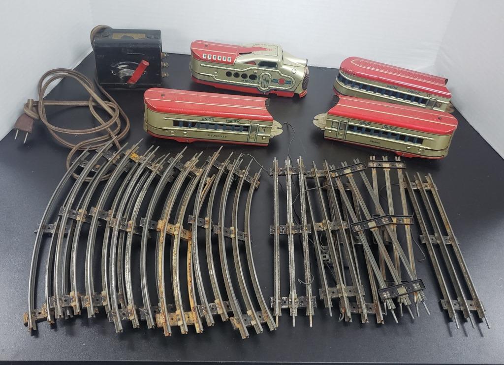 Marx M10005 Union Pacific Streamline Set (1 of 5)