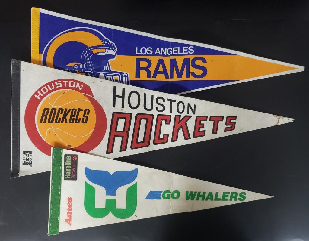 (3) VINTAGE FELT PENNANTS HOUSTON ROCKETS, (1 of 7)