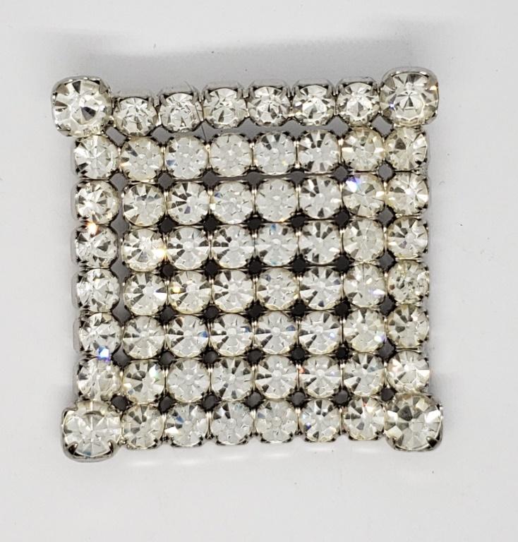 LARGE! VINTAGE SILVER TONED SQUARE RHINESTONE (1 of 4)