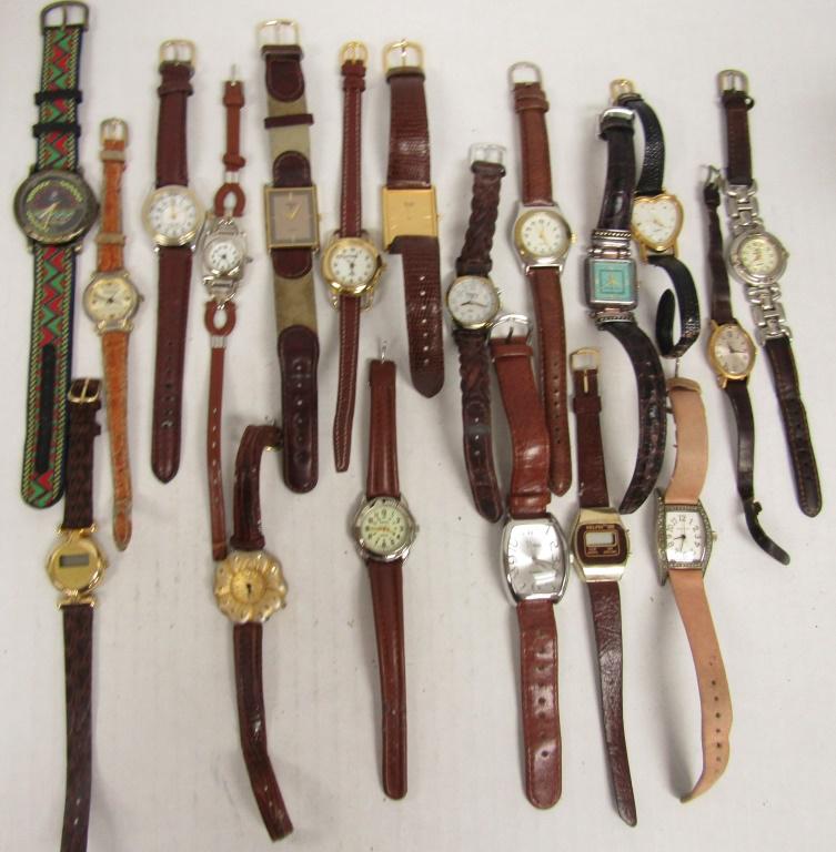 20 LADIES QUARTZ WATCHES-LEATHER BANDS-REALITIES P (1 of 10)