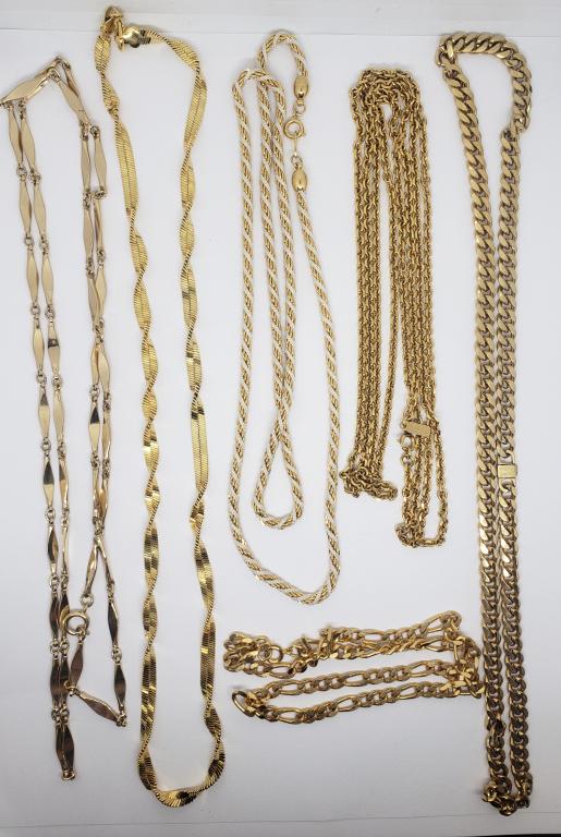 6-VINTAGE GOLD TONED NECKLACES DIFF STYLES/LENTHS: (1)MONET (1)TRIFARI