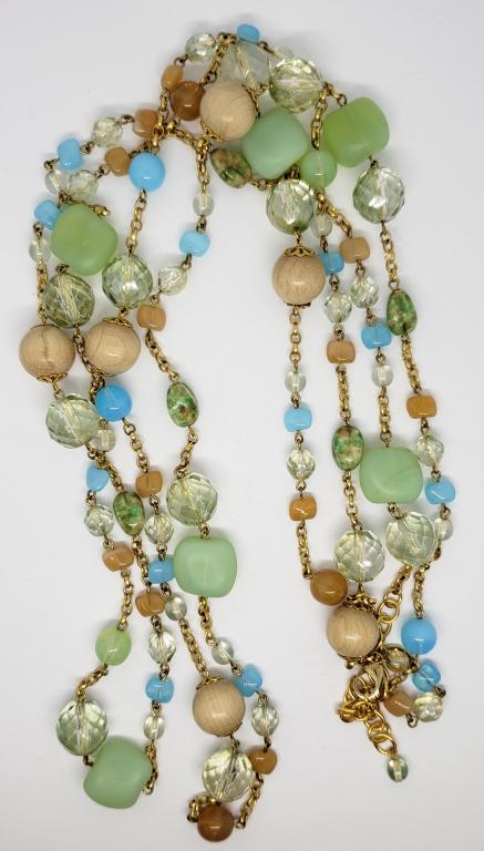 VTG JOAN RIVERS GOLD TONED LONG NECKLACE (1 of 4)