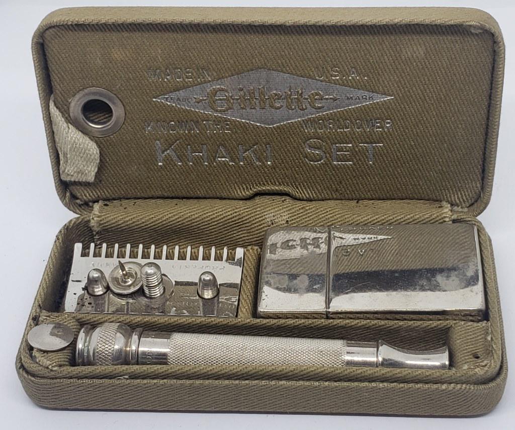 Vintage Gillette "Khaki Set" Razor & Case (1 of 2)