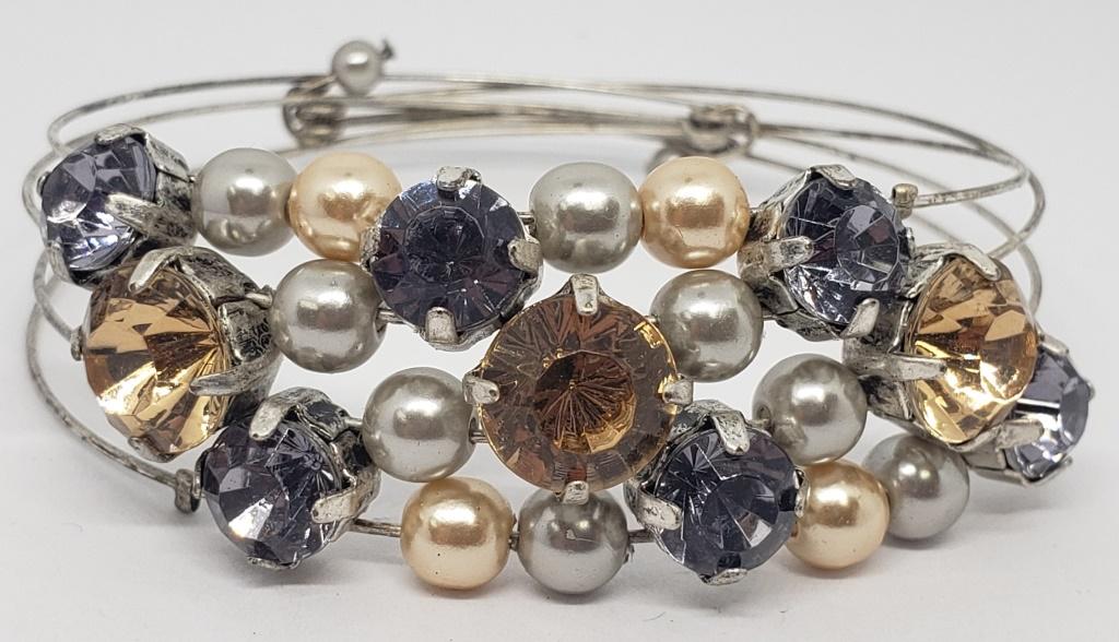 VINTAGE SILVER TONED WRAPPED WIRE BRACELET (1 of 3)