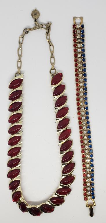VINTAGE GOLD TONED RED WHITE AND BLUE LOT: (1 of 3)