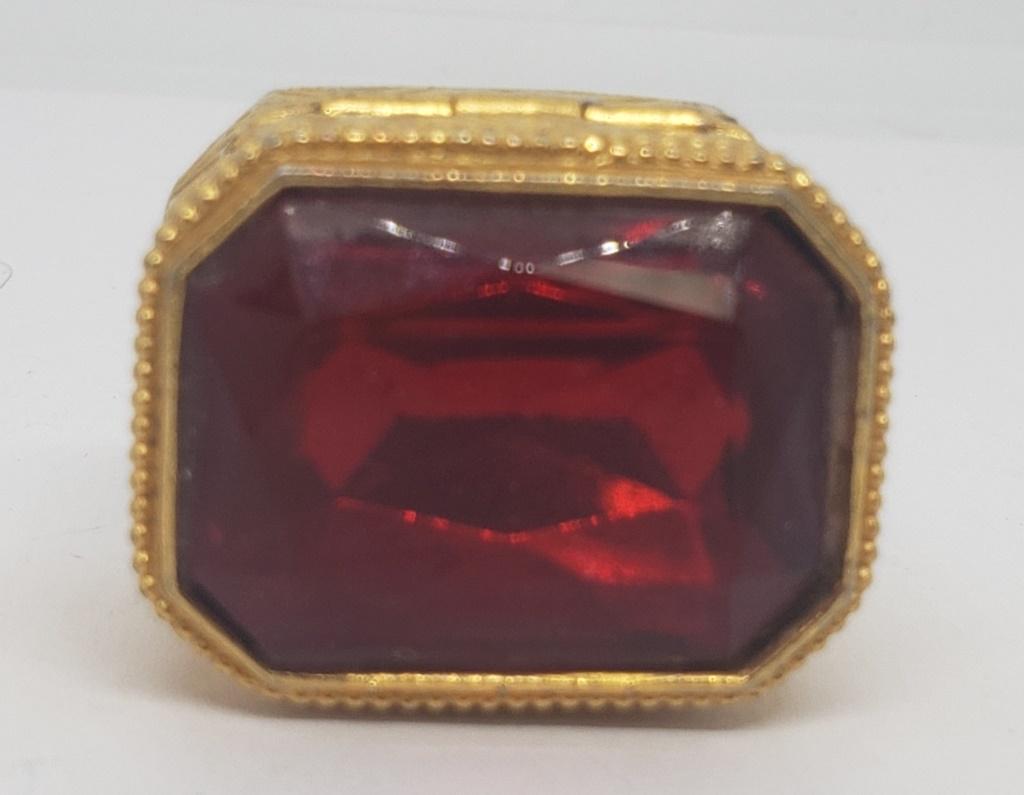 VINTAGE FLORENZIA GOLD TONED PILL BOX WITH (1 of 5)