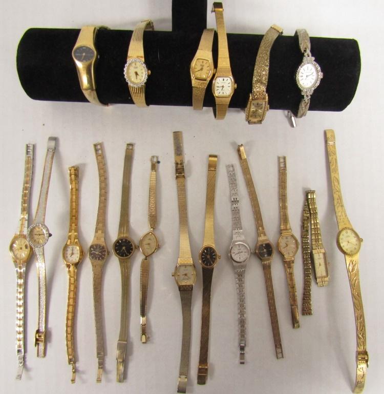 20 LADIES QUARTZ WATCHES-CITIZEN,SARAH COVENTRY,TI: 20 LADIES QUARTZ WATCHES-NOT TESTED AS TO WORKING OR NOT - SOME FOR PARTS OR REPAIR-SOME MAY WORK--CITIZEN,SARAH COVENTRY,TIMEX,LORUS,HELLSBRO,(4)TULES FERGENSON, (3)SEIKO ,ADVANCE, LA