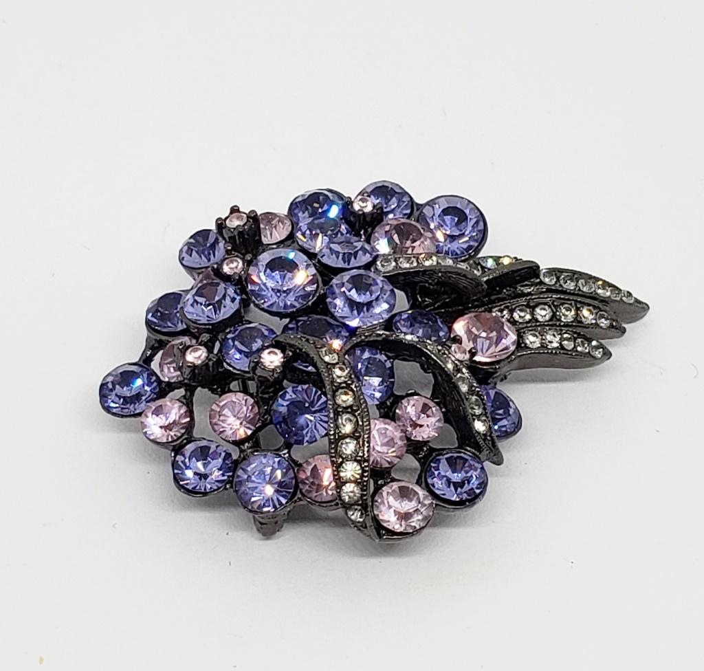 VINTAGE JOAN RIVERS PURPLE RHINESTONE BROOCK: BLACK TONE