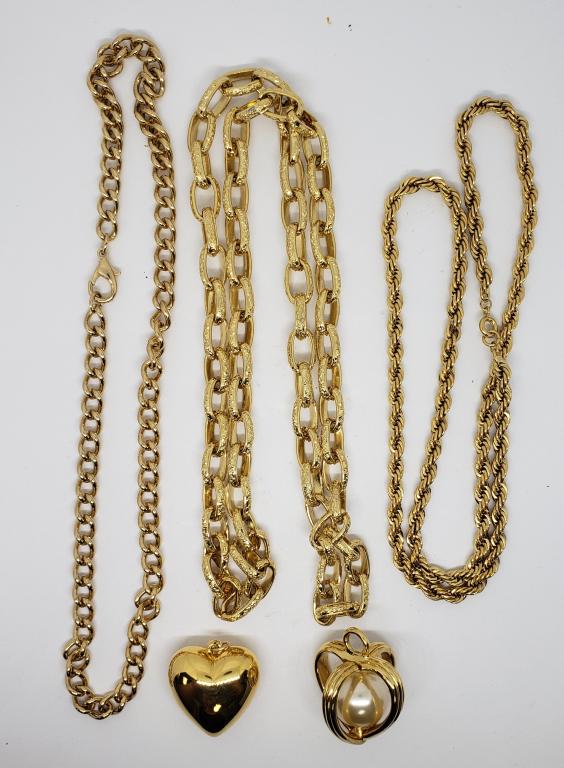 3-GOLD TONED NECKLACES/CHAINS & (2)HEART: PENDANTS-CHAINS DIFFERENT LENGTHS/STYLES