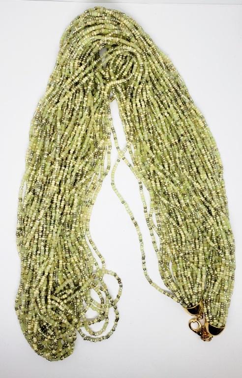 VTG JOAN RIVERS GOLD PLATED GREEN DEED BEAD (1 of 5)