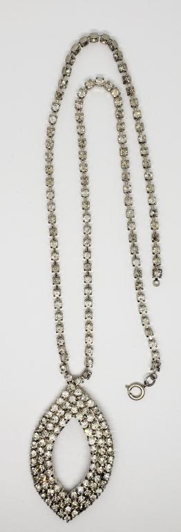 VINTAGE SILVER TONED RHINESTONE NECKLACE (1 of 4)