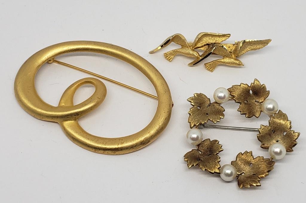 3-VINTAGE GOLD TONED BROOCHES-KREMENTZ: ANN TAYLOR-FAUX PEARLS