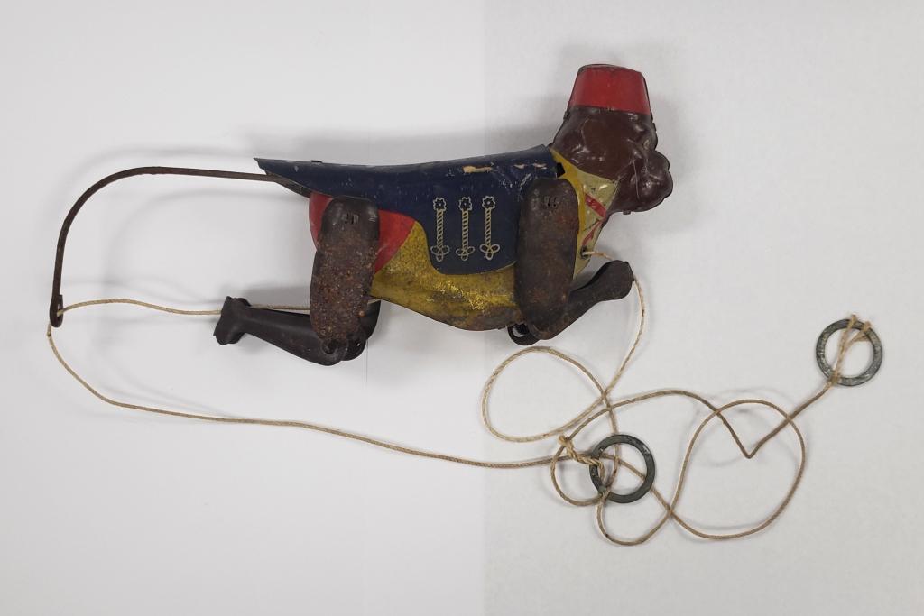 Climbing Monkey Tin Toy Antique (1 of 4)