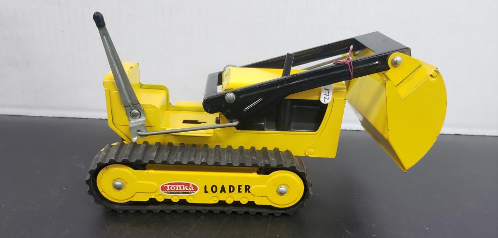 Tonka Loader Lifting Shovel (1 of 6)