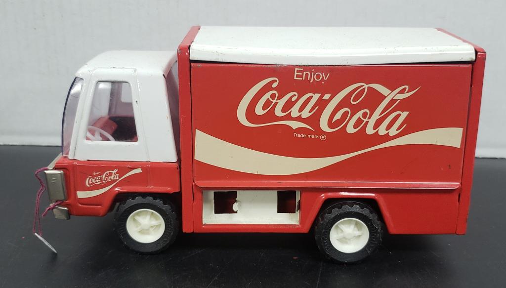 1970 BUDDY-L COCA COLA TIN TRUCK: MISSING DOLLY - 9" JAPAN