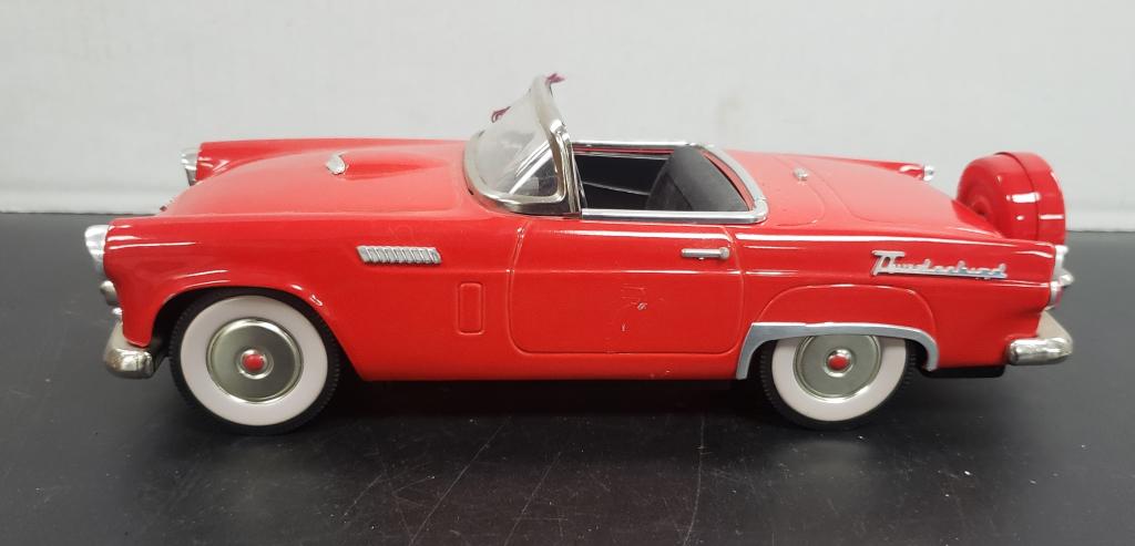 Fifties 50's Ford Thunderbird (1 of 6)