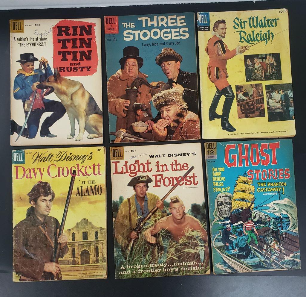 (6) DELL VINTAGE COMICS (1 of 2)