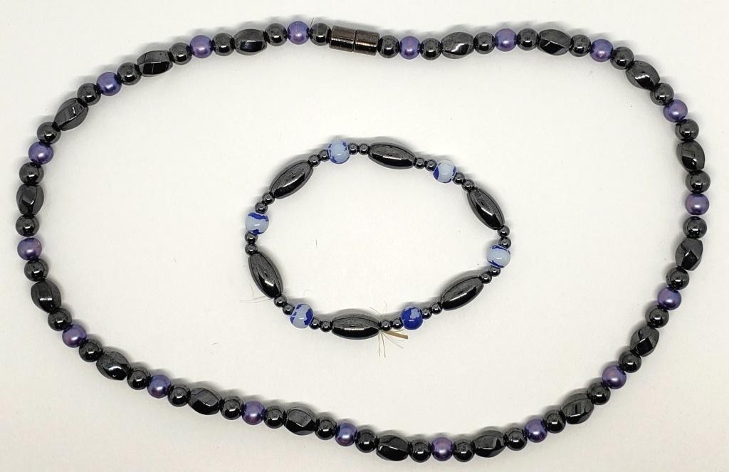 MAGNETIC NECKLACE AND BRACELET!: PURPLE AND BLUE BEADS!