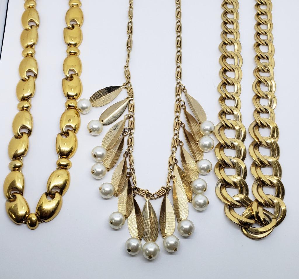3-VINTAGE GOLD TONED CHUNKY NECKLACES: (1)MONET
