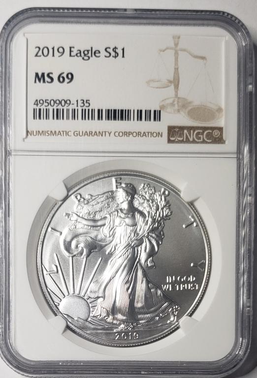 2019 AMERICAN SILVER EAGLE NGC MS69 (1 of 4)