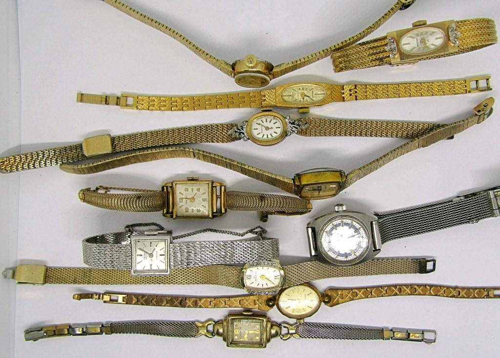 10-Ladies Self winding Wrist Watches: Not tested as to working or not-most will need battery replacements-some for parts or repair-some may work -10 ladies self winding wrist watches-(5)Hamilton,Wittnauer,(2)Benrus (2)Gruen,