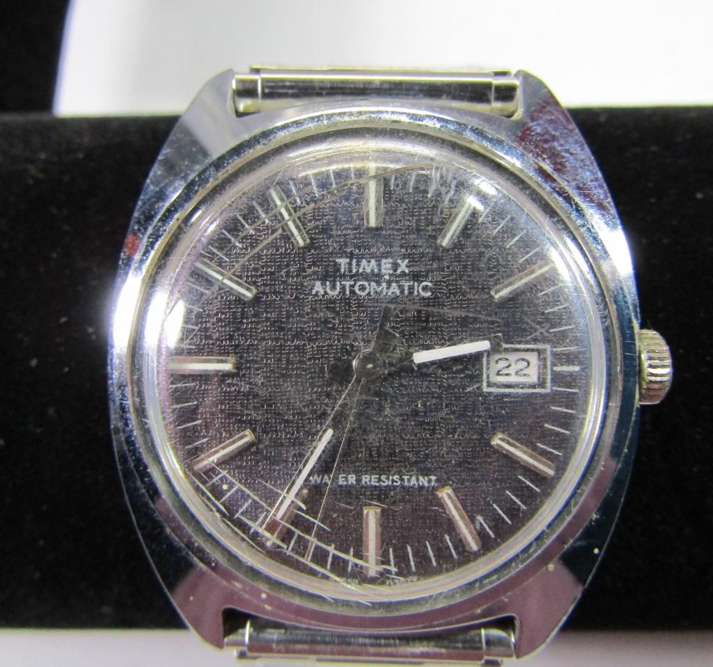 Vintage Timex Automatic With Date: In working condition. Crystal needs replaced.