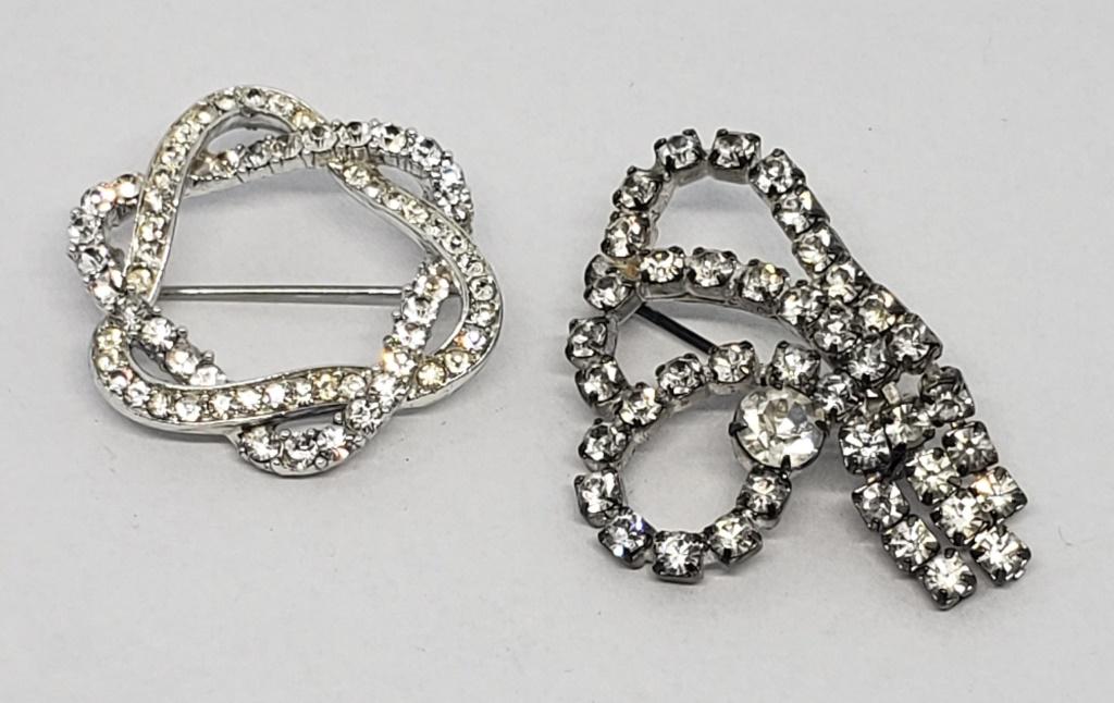 2-VINTAGE SILVER TONED RHINESTONE BROOCHES (1 of 4)