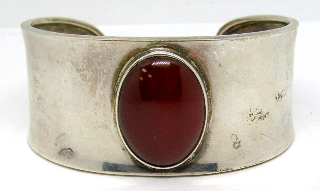 CII MEXICO STERLING BANGLE WITH RED JASPER (1 of 4)