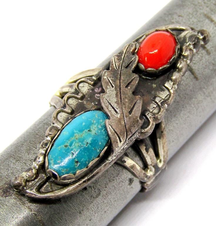 NAVAJO STERLING SPLIT SHANK RING WITH RED (1 of 3)