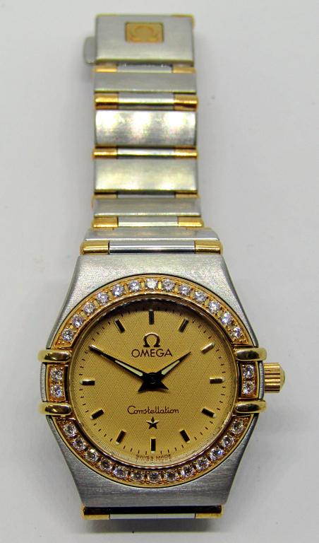 LADIES MINI OMEGA CONSTELLATION WATCH (1 of 5)