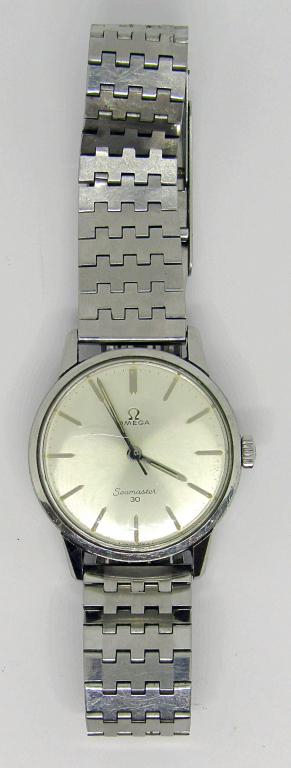 GENTS OMEGA SEAMASTER 30 WATCH (1 of 4)