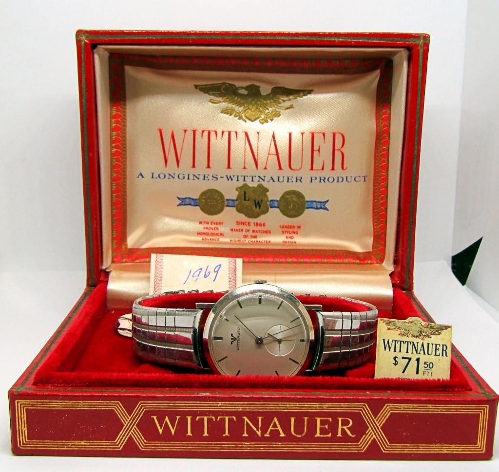 GENTS WITTNAUER MANUAL WIND WATCH (1 of 4)