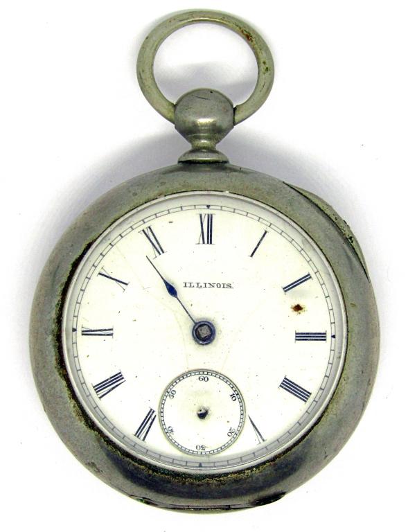 ILLINOIS WATCH CO. POCKETWATCH GRADE I.W.C. (1 of 4)