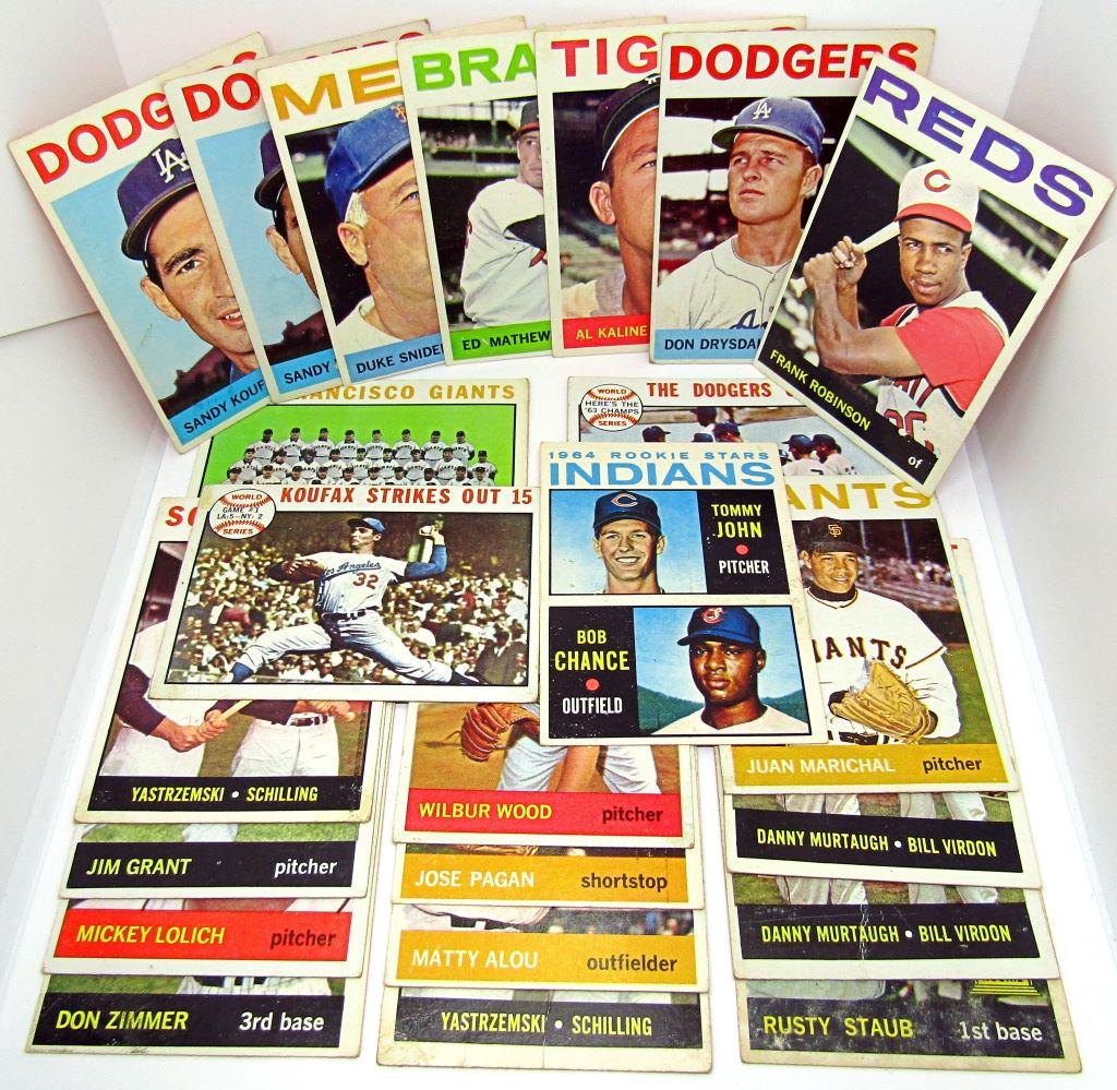 (23) 1964 TOPPS BASEBALL CARDS (2) KOUFAX (1 of 17)