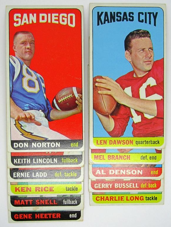 (11) 1965 TOPPS FOOTBALL CARDS VGEX (1 of 2)